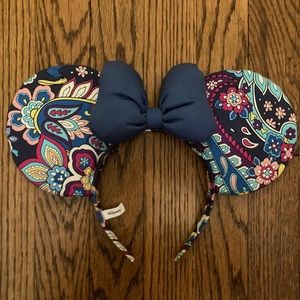 Minnie Mouse / Vera Bradley Minnie  ears!